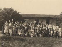 Grp7  (ID16132)  Summer School 1928
